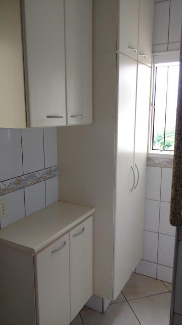 Alugar Apartamento / Padrão em Ribeirão Preto R$ 1.500,00 - Foto 13