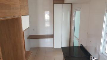 Alugar Apartamento / Padrão em Ribeirão Preto R$ 3.000,00 - Foto 8