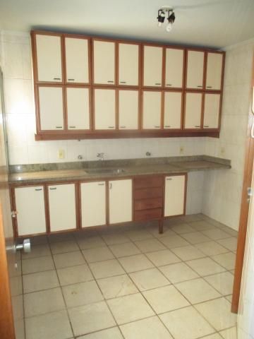 Alugar Apartamento / Padrão em Ribeirão Preto R$ 1.200,00 - Foto 6