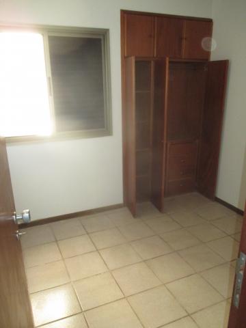 Alugar Apartamento / Padrão em Ribeirão Preto R$ 1.200,00 - Foto 13