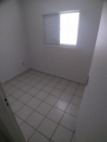 Alugar Casa / Padrão em Ribeirão Preto R$ 1.300,00 - Foto 4