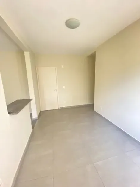 Alugar Apartamento / Padrão em Ribeirão Preto R$ 870,00 - Foto 3