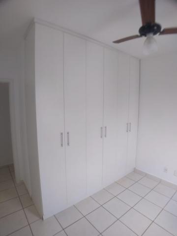 Alugar Apartamento / Padrão em Ribeirão Preto R$ 1.300,00 - Foto 7