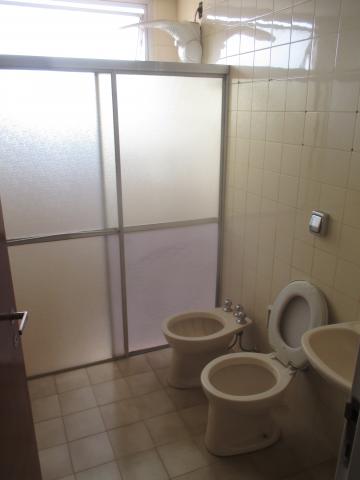 Alugar Apartamento / Padrão em Ribeirão Preto R$ 1.450,00 - Foto 13