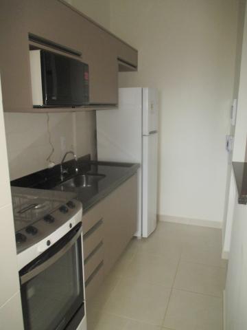 Alugar Apartamento / Kitnet em Ribeirão Preto R$ 1.800,00 - Foto 8