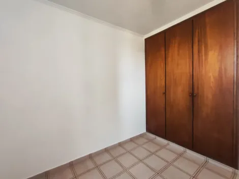 Alugar Apartamento / Padrão em Ribeirão Preto R$ 750,00 - Foto 11