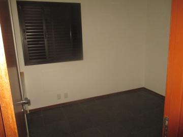 Alugar Apartamento / Padrão em Ribeirão Preto R$ 1.200,00 - Foto 10