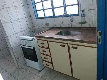 Alugar Apartamento / Kitnet em Ribeirão Preto R$ 800,00 - Foto 4