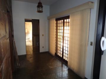 Alugar Casa / Padrão em Ribeirão Preto R$ 2.300,00 - Foto 5