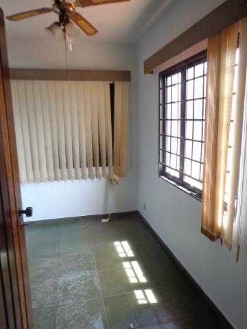 Alugar Casa / Padrão em Ribeirão Preto R$ 2.300,00 - Foto 19