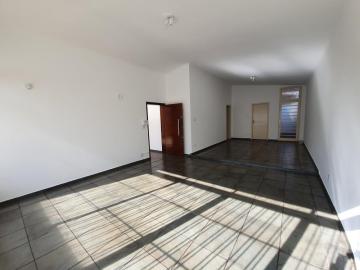 Alugar Casa / Padrão em Ribeirão Preto R$ 3.600,00 - Foto 9