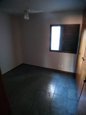 Alugar Apartamento / Padrão em Ribeirão Preto R$ 2.100,00 - Foto 14