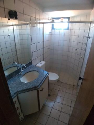 Apartamento / Padrão em Ribeirão Preto Alugar por R$2.100,00