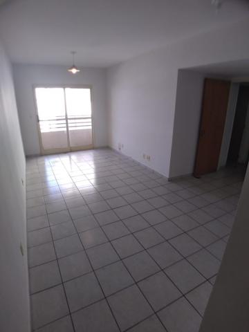 Apartamento / Padrão em Ribeirão Preto Alugar por R$1.400,00