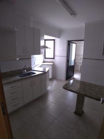 Alugar Apartamento / Padrão em Ribeirão Preto R$ 1.800,00 - Foto 14