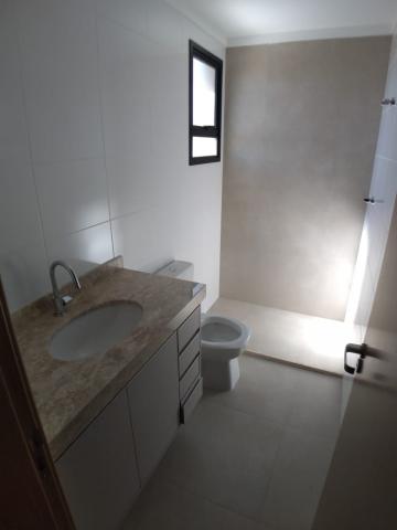 Alugar Apartamento / Padrão em Ribeirão Preto R$ 4.000,00 - Foto 11