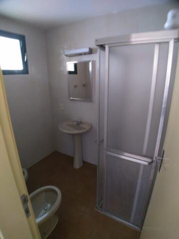 Alugar Apartamento / Padrão em Ribeirão Preto R$ 1.100,00 - Foto 5