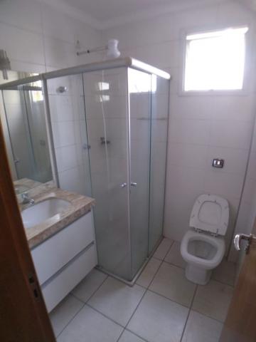 Alugar Apartamento / Padrão em Ribeirão Preto R$ 1.600,00 - Foto 14