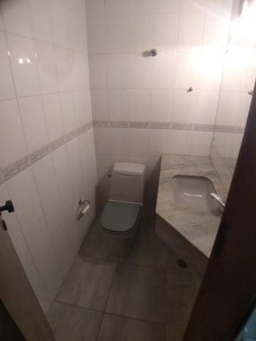 Alugar Apartamento / Padrão em Ribeirão Preto R$ 1.800,00 - Foto 10