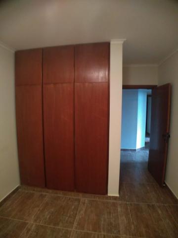 Alugar Apartamento / Padrão em Ribeirão Preto R$ 1.800,00 - Foto 20