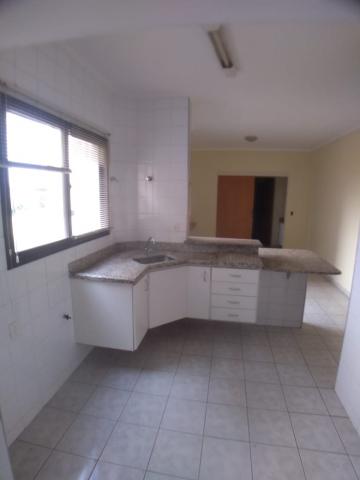 Alugar Apartamento / Padrão em Ribeirão Preto R$ 1.150,00 - Foto 6