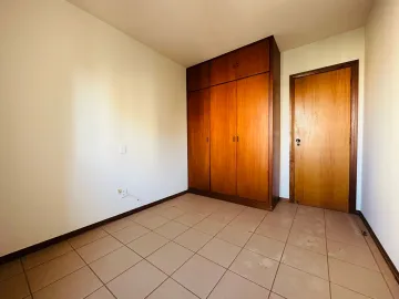 Alugar Apartamento / Padrão em Ribeirão Preto R$ 1.300,00 - Foto 7