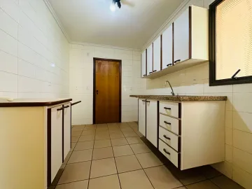 Alugar Apartamentos / Padrão em Ribeirão Preto R$ 1.300,00 - Foto 10