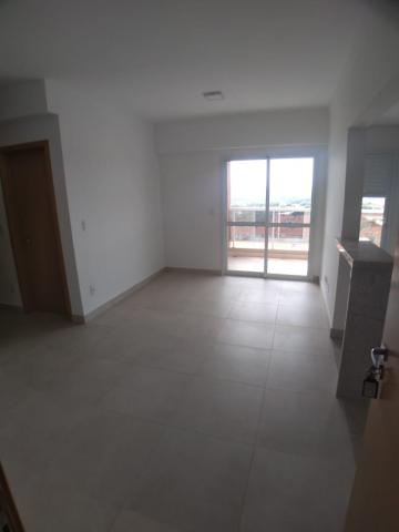 Apartamento / Padrão em Bonfim Paulista 