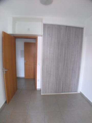 Alugar Apartamento / Padrão em Ribeirão Preto R$ 2.000,00 - Foto 9