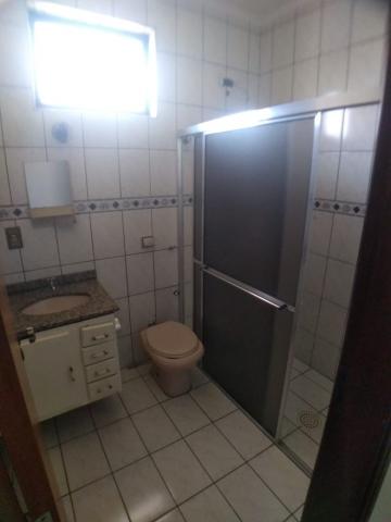 Alugar Casa / Padrão em Ribeirão Preto R$ 1.100,00 - Foto 5