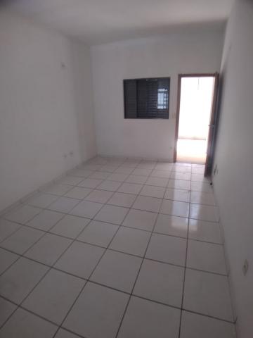 Comprar Apartamento / Kitnet em Ribeirão Preto - Foto 1