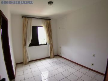 Alugar Apartamento / Padrão em Ribeirão Preto R$ 1.800,00 - Foto 12