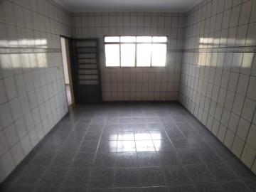 Alugar Casa / Padrão em Ribeirão Preto R$ 1.200,00 - Foto 7