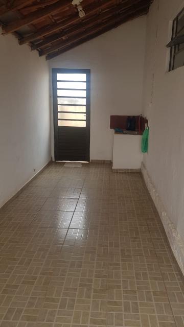 Alugar Casa / Padrão em São Simão R$ 1.200,00 - Foto 12