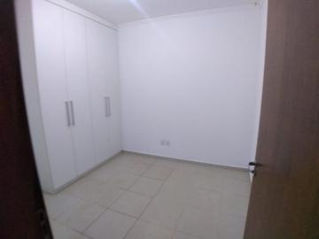 Alugar Casa condomínio / Padrão em Ribeirão Preto R$ 1.800,00 - Foto 6