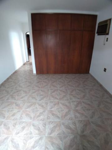 Alugar Casa / Padrão em Ribeirão Preto R$ 3.000,00 - Foto 10