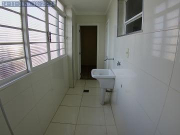 Alugar Apartamento / Padrão em Ribeirão Preto R$ 1.200,00 - Foto 18