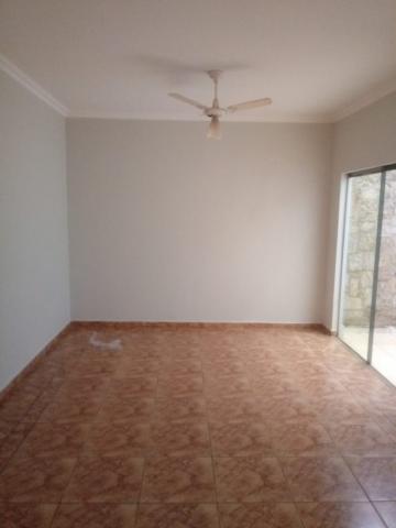 Alugar Casa / Padrão em Ribeirão Preto R$ 2.490,00 - Foto 2