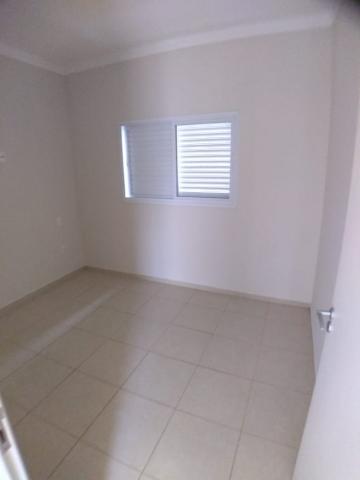 Alugar Apartamento / Padrão em Ribeirão Preto R$ 850,00 - Foto 4