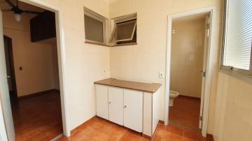 Alugar Apartamentos / Padrão em Ribeirão Preto R$ 1.650,00 - Foto 18