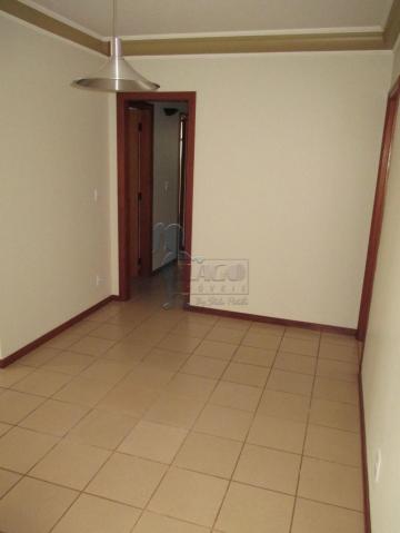 Alugar Apartamentos / Padrão em Ribeirão Preto R$ 1.200,00 - Foto 2