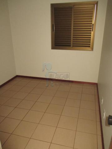 Alugar Apartamento / Padrão em Ribeirão Preto R$ 1.200,00 - Foto 9