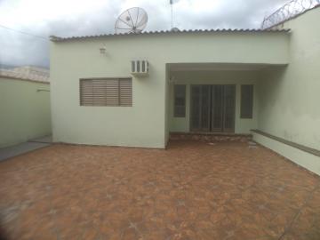 Alugar Casa / Padrão em Ribeirão Preto R$ 1.400,00 - Foto 1