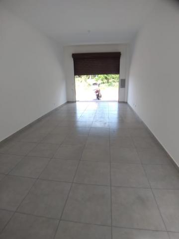 Alugar Comercial / Salão/Galpão/Armazém em Sertãozinho R$ 600,00 - Foto 2