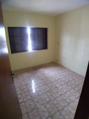 Alugar Casa / Padrão em Ribeirão Preto R$ 1.400,00 - Foto 3