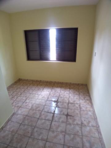 Alugar Casa / Padrão em Ribeirão Preto R$ 1.400,00 - Foto 10