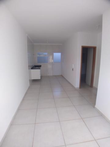 Casa condomínio / Padrão em Ribeirão Preto Alugar por R$1.350,00