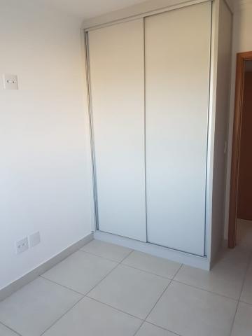 Alugar Apartamentos / Padrão em Ribeirão Preto R$ 1.900,00 - Foto 8