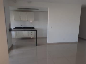 Alugar Apartamento / Padrão em Ribeirão Preto R$ 4.200,00 - Foto 2