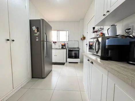 Alugar Apartamento / Padrão em Ribeirão Preto R$ 1.100,00 - Foto 6